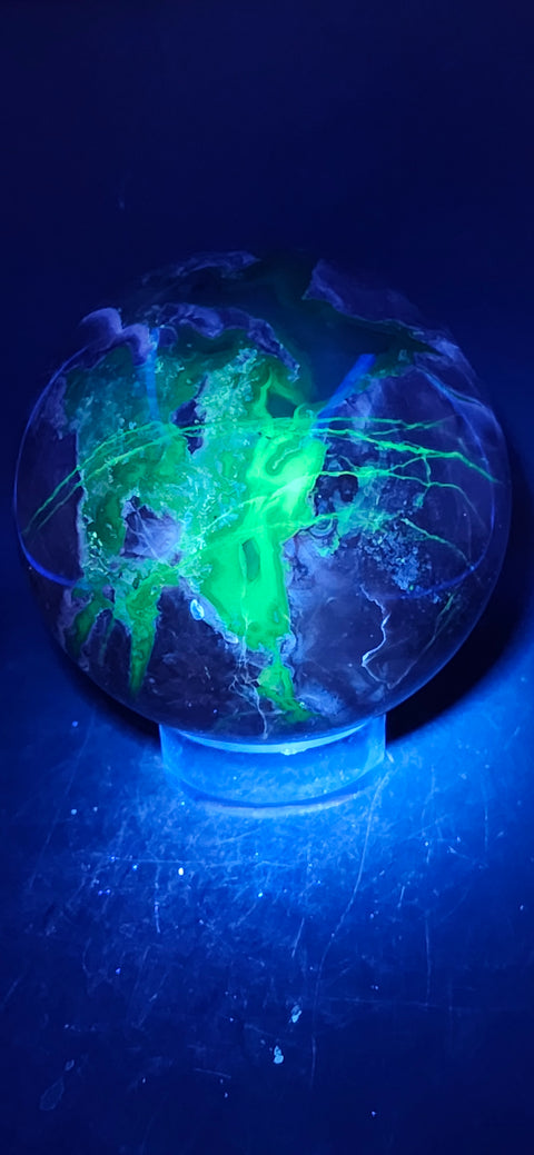 Volcanic agate sphere! 90.1mm, 3.5 inches, 2.3 pounds