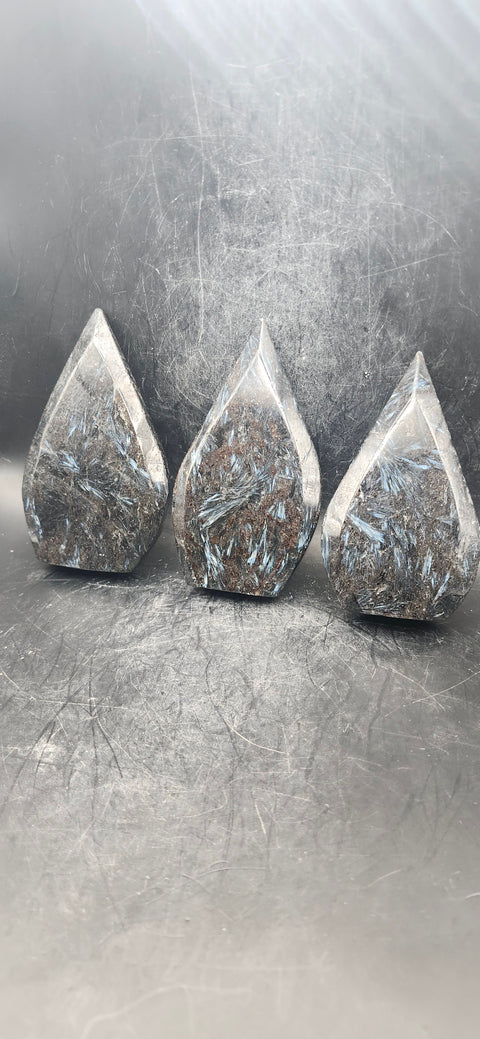 Astrophyllite firework tear tower! 3.5 to 4 inches!!