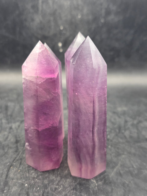 Magenta florite tower! 2.9 too 3.3 inches tall!