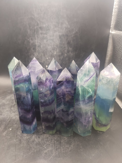 Natural florite tower! 3.4 too 3.9 inch!
