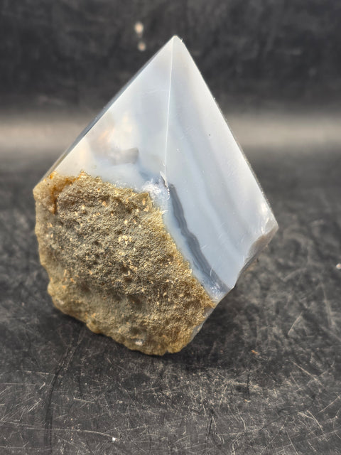 Druzy agate polished top point! 7.4 ounce, 2.7 inches tall!