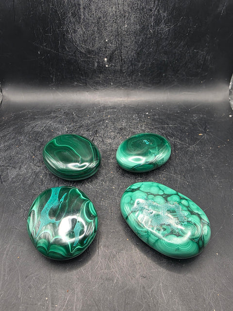 Malachite pillow palm stone! 1.8 inches long!