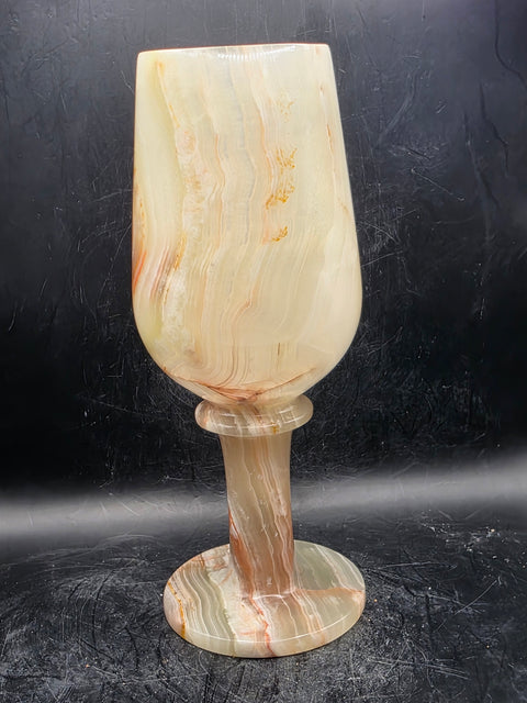 Onyx goblet! 1 pound, 7.5 inches tall, 2.9 inches wide!