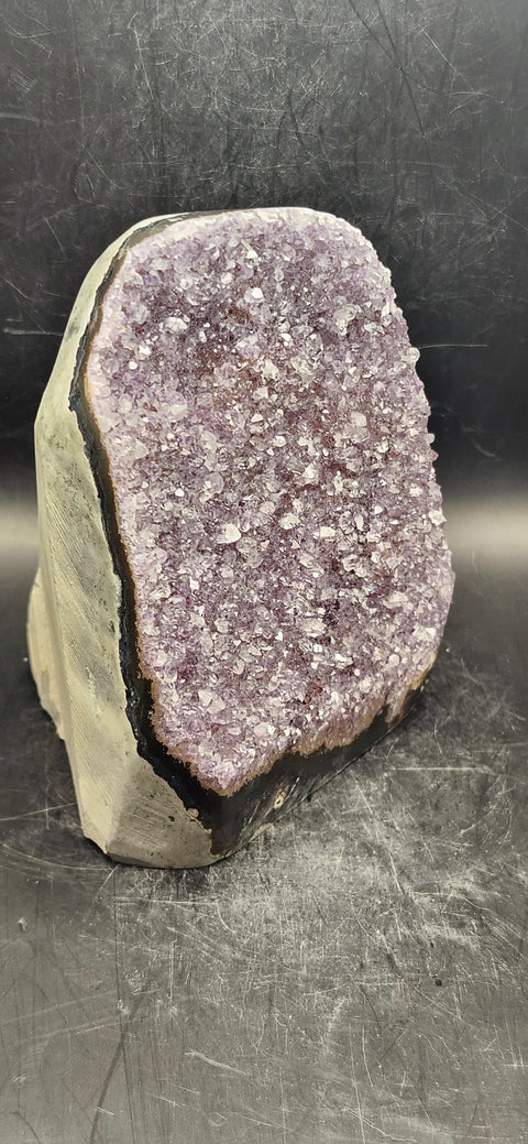 Amethyst cut base free form! 2.5 pounds, 4.75 inches tall, 4 wide, 3 thick