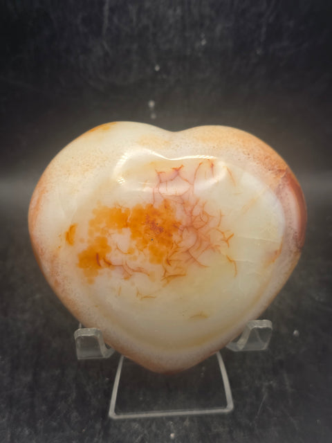 Carnelian agate heart! 12.3 ounces, 3.3 inches wide, 3" tall