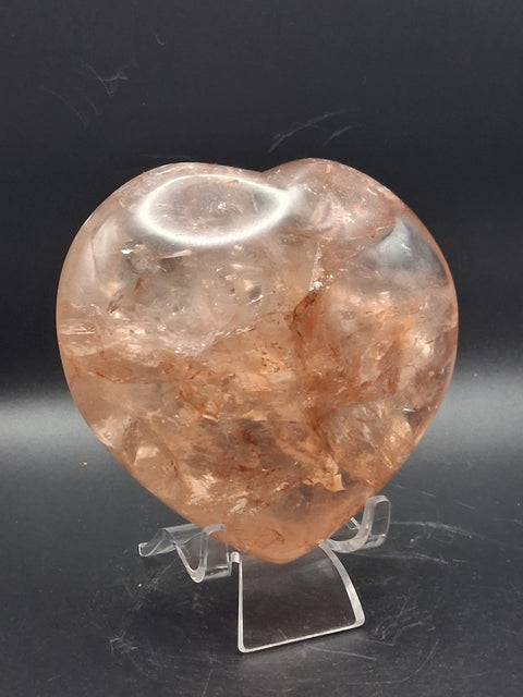 Fire quartz heart! 1.1 pounds, 3.9 inches long, 3.5" wide
