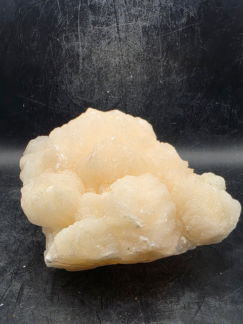 Stilbite free form! 1.9 pounds! 4.9 inches long, 4.4 inches wide!