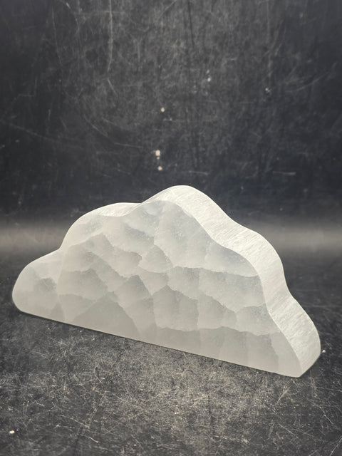 Selenite cloud carving! 4 inches wide, 1.8 inches tall!