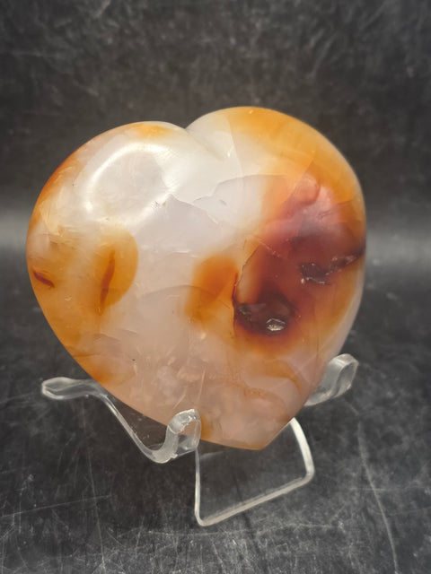 Carnelian agate heart! 6.8 ounces, 3 inches wide, 2.7" tall