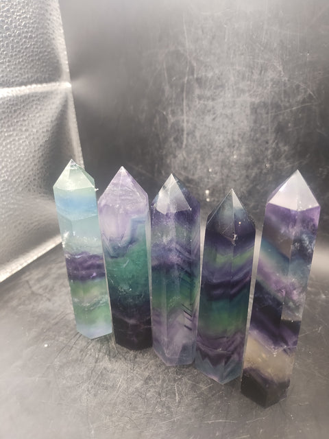 Natural florite tower! 3.4 too 3.9 inch!