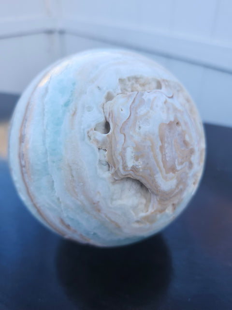 crystals spheres towers gemstones geodes skulls Amathyst rose quartz 