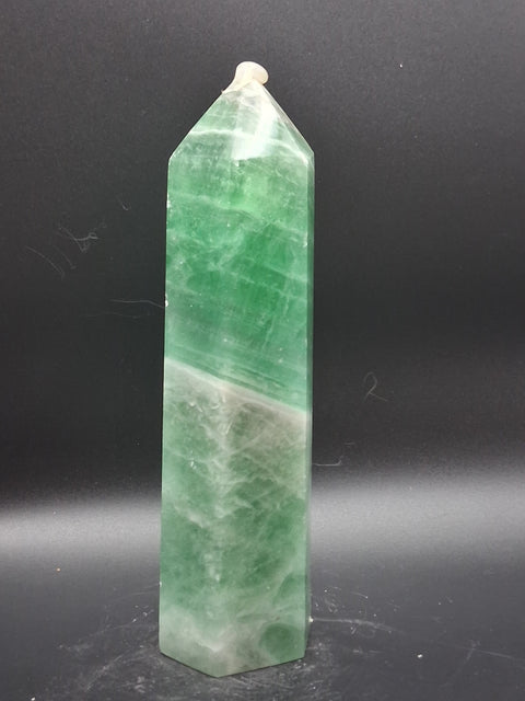 Large green Florite tower! 1.4 pounds, 6.5 inches tall
