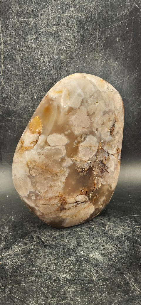 Flower agate free-form! 13 ounces, 3.3 inches tall