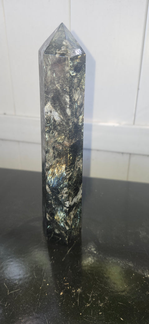 Large larvikite tower! 8 inches tall, 1.7 pounds!