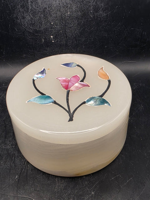 Onyx jewelry box!! 3.9 inches wide, 1.3 pounds!