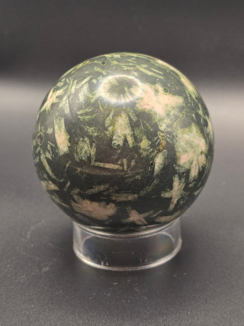 Porphyry sphere! 71.2mm, 2.8 inches, 1.3 pounds
