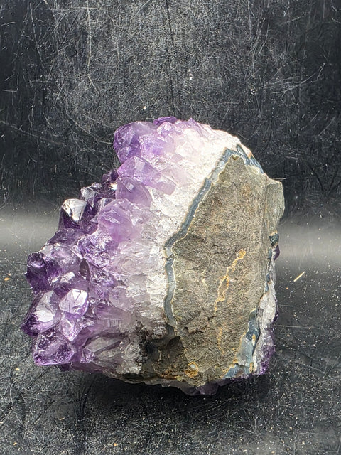 Amethyst special formation! 4.7 inches long, 2.5 tall, 1.4 pounds