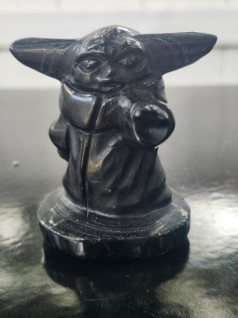 Black obsidian yoda! 3.9 ounces, 2.5 inches