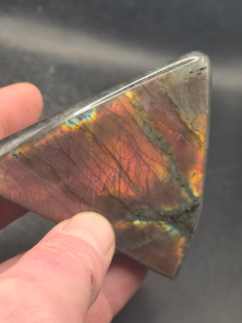 Pink/orange flash sunset labradorite free form, 8.8 ounces