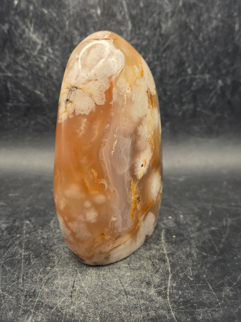 Flower agate free form! 13 ounces, 3.4 inches tall, 2.8" wide