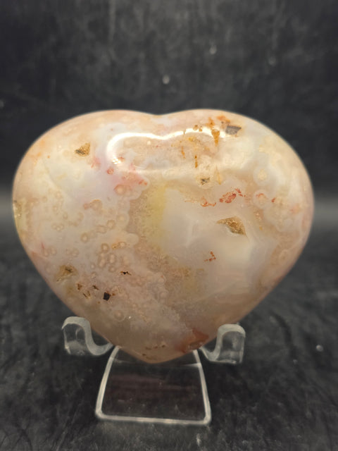 Flower agate heart!  8.7 ounces, 3 inches wide 2.6 inches tall!
