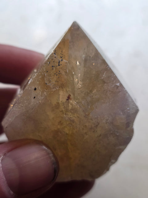 Angel aura citrine polished top point! 5.4 ounces, 2.3 inches tall