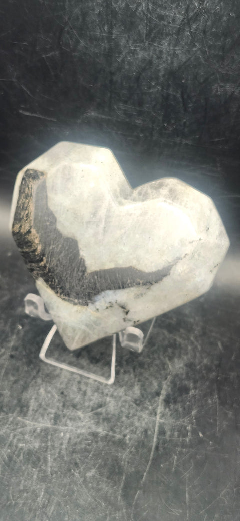 Flashy Labradorite heart! 3.2 inches tall, 2.8 wide, 7 ounces!!