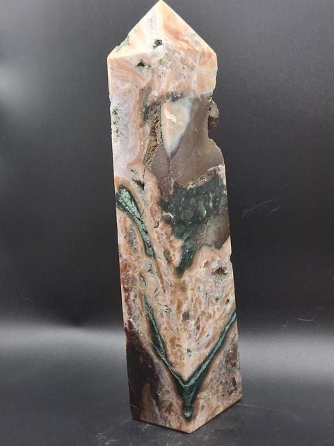 Large tree agate tower! 2 pounds, 8.5 inches!