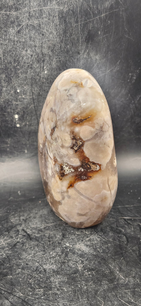 Flower agate free-form! 13 ounces, 3.3 inches tall