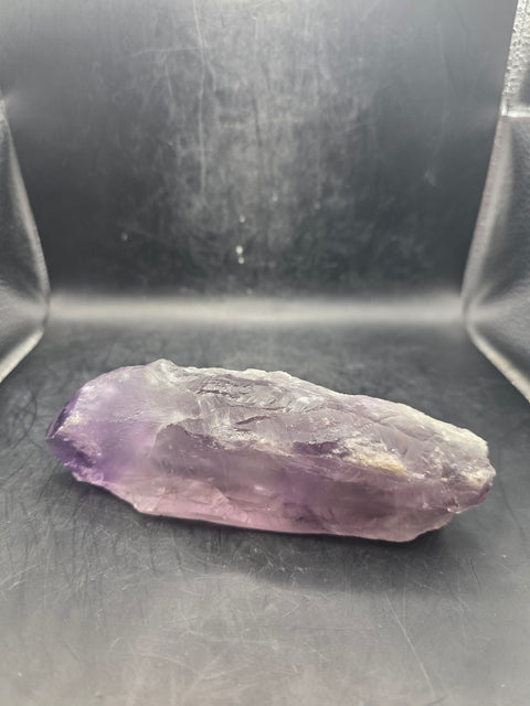 Grade AA amethyst spear! 10 ounces, 5.3 inches tall!