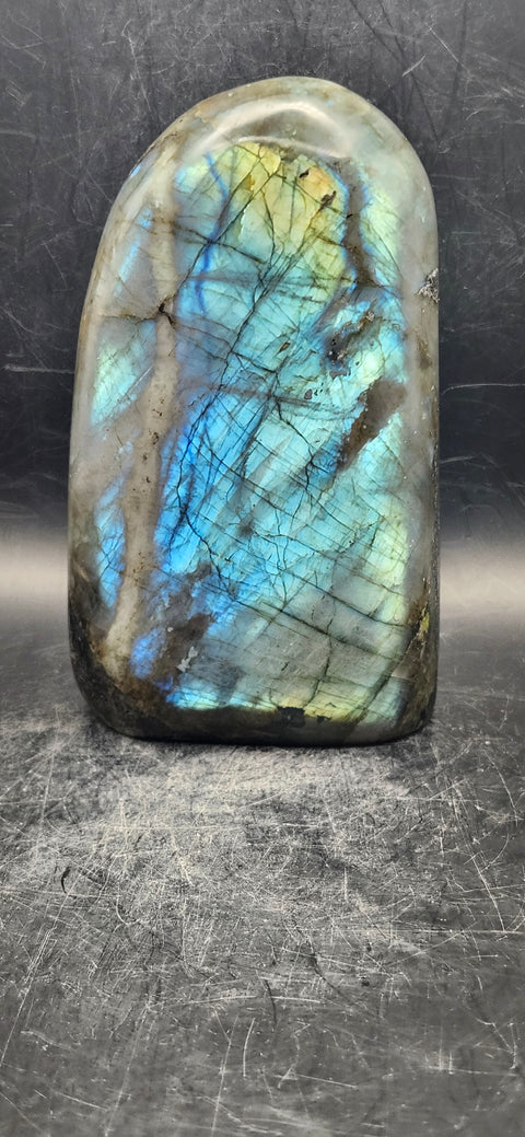 Labradorite free form! 1.13 pounds, 4.6" tall, 2.8" wide,1.7" thick
