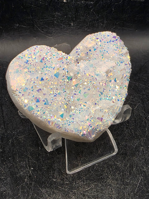 White pearl aura quartz heart! 3.4 ounces, 2.5 inches wide, 2.1" tall