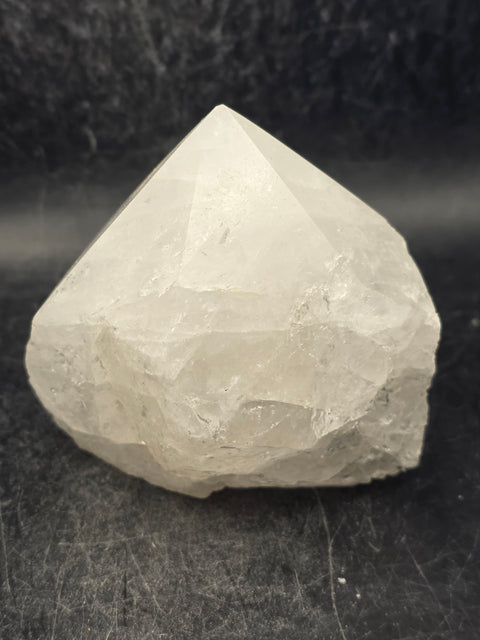 Clear quartz polished top point! 13.4 ounces, 2.8 inches tall, 2.8" wide