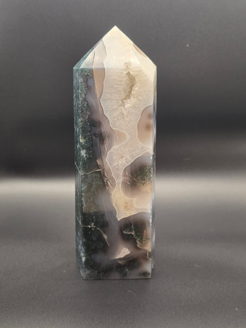 Jumbo moss agate tower! 8 inches tall, 2.12 pounds! 2.5" by 2" base