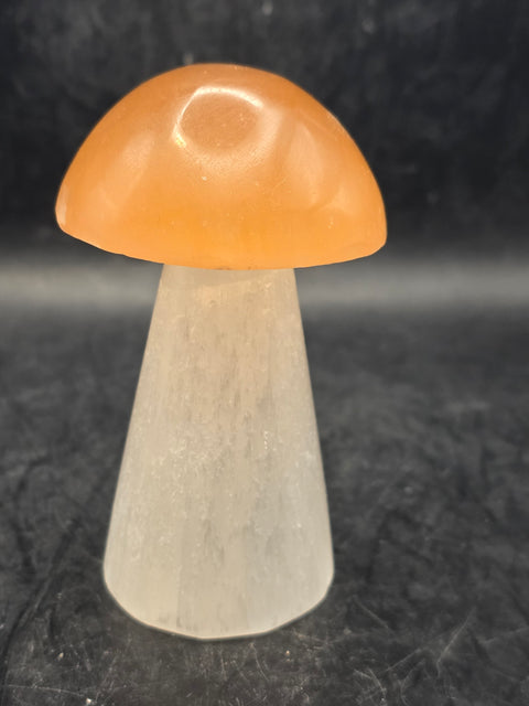 Peach top selenite mushroom! 3 inches tall!