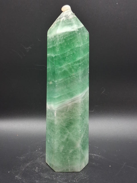 Large green Florite tower! 1.4 pounds, 6.5 inches tall