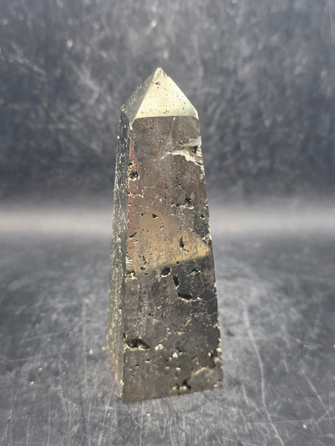 Pyrite tower! 8.5 ounces, 3.8 inches!
