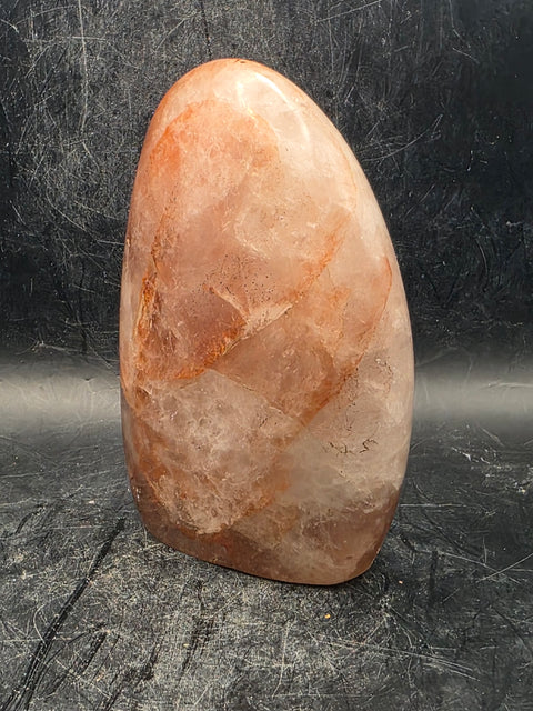 Red hematoma " fire quartz" free form! 1.1 pound, 4 inches tall,2.7" wide
