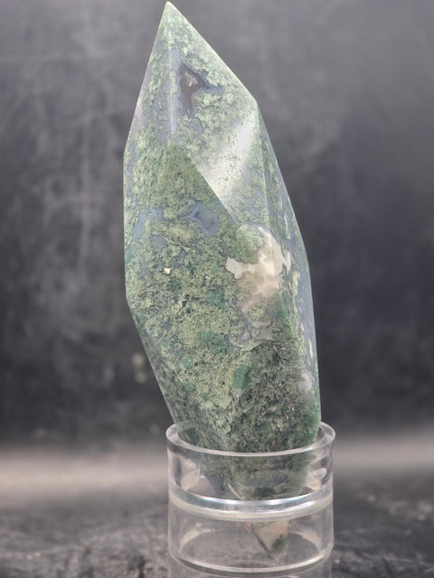 Moss agate prism! 11 ounces, 5.9 inches long, 1.5 inches wide