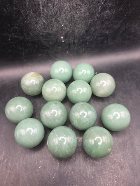 Mini 30mm, 1.2 inch green aventurine sphere!
