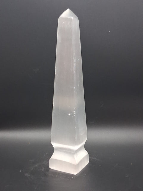 Large selenite tower! 8 inches tall!