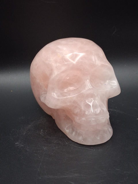 Large rose quartz skull! 1.5 pounds, 3.7 inches long, 2.7" tall