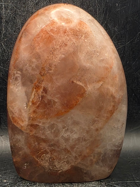 Red hematoma " fire quartz" free form! 1.1 pound, 4 inches tall,2.7" wide