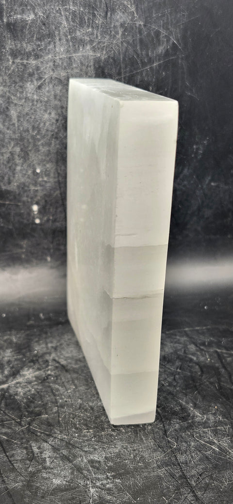 Mushroom selenite charging plate! 12 ounces, 4 inches long!