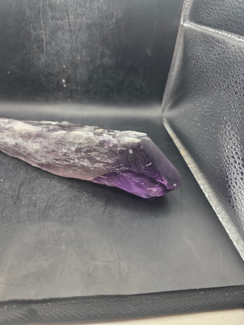 Grade AA amethyst spear! 1.2 pounds, 9.5 inches long!