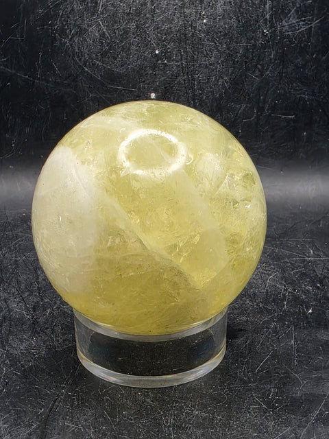 Lemon quartz sphere! 64.5mm, 2.5 inches, 13.2 ounces