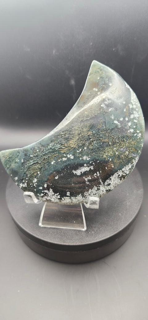 Moss agate moon! 13 ounces,  4.5 inches long, 2.8 wide