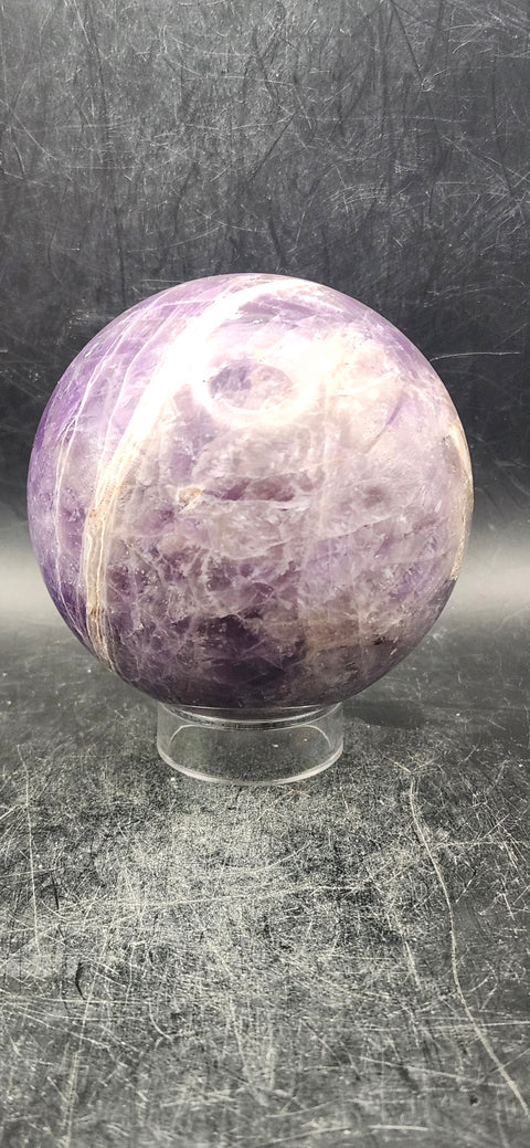 Dream amethyst sphere! 1.1 pounds,71.5mm, 2.8 inches!