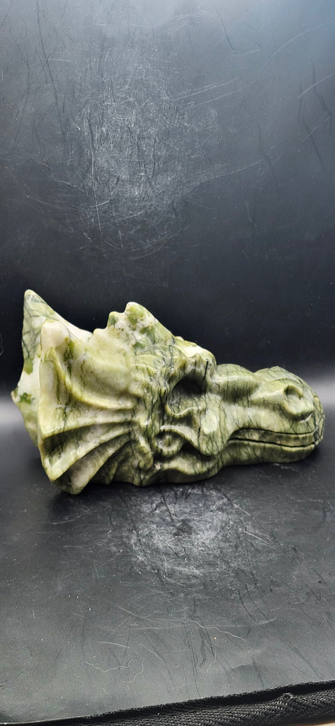 Serpentine dragon skull! 1.12 pounds, 4.5 inch head, 6.5 nose to horn
