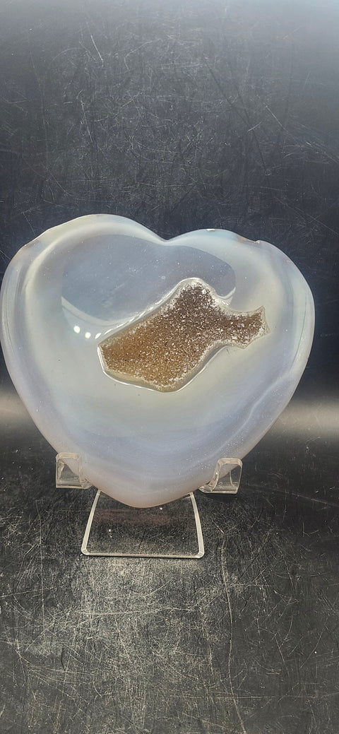 Druzy agate heart! 7 ounces, 4 inches tall, 4 inches wide!
